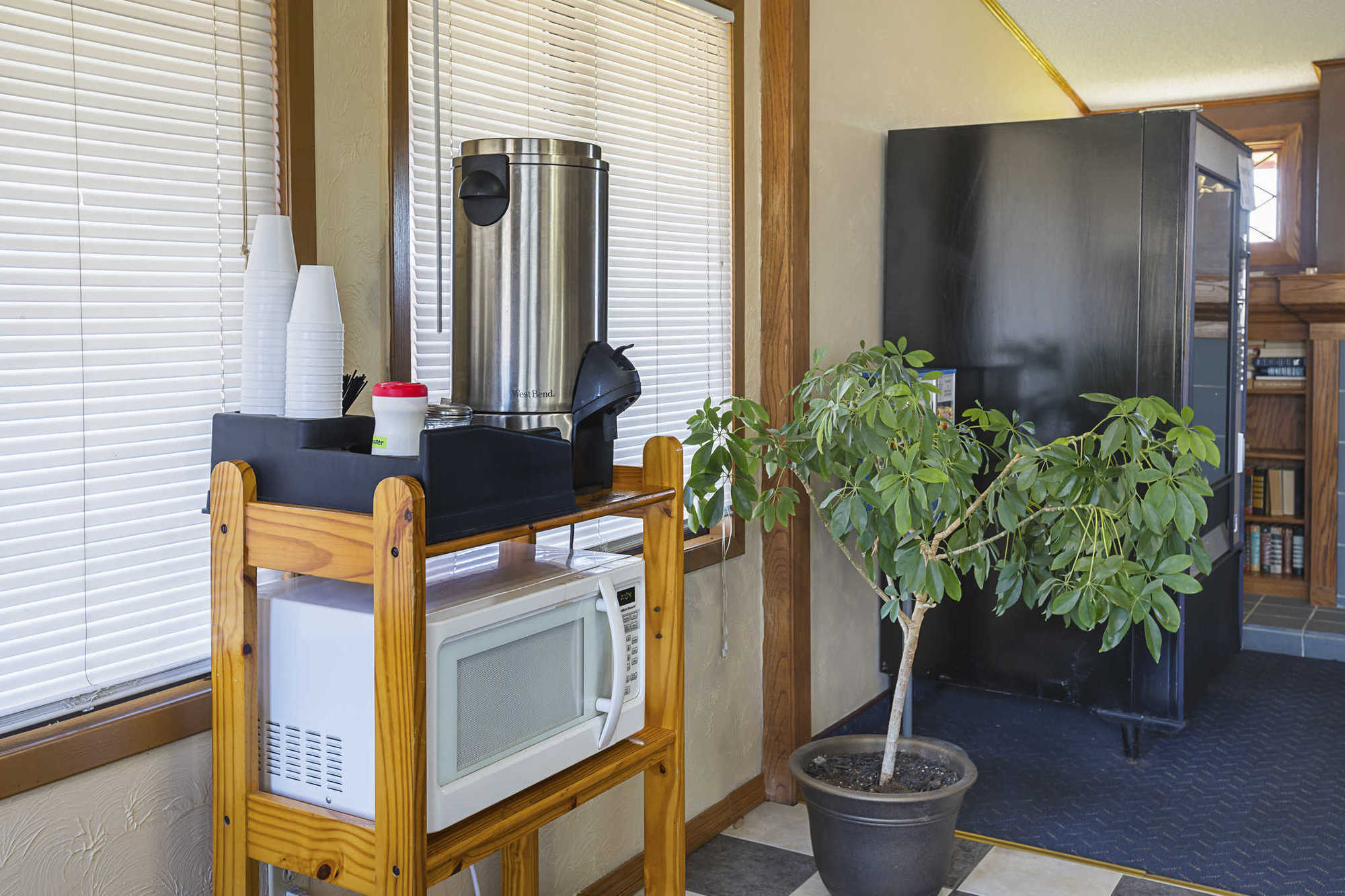 Fairbridge Inn Express Battle Creek Interior photo
