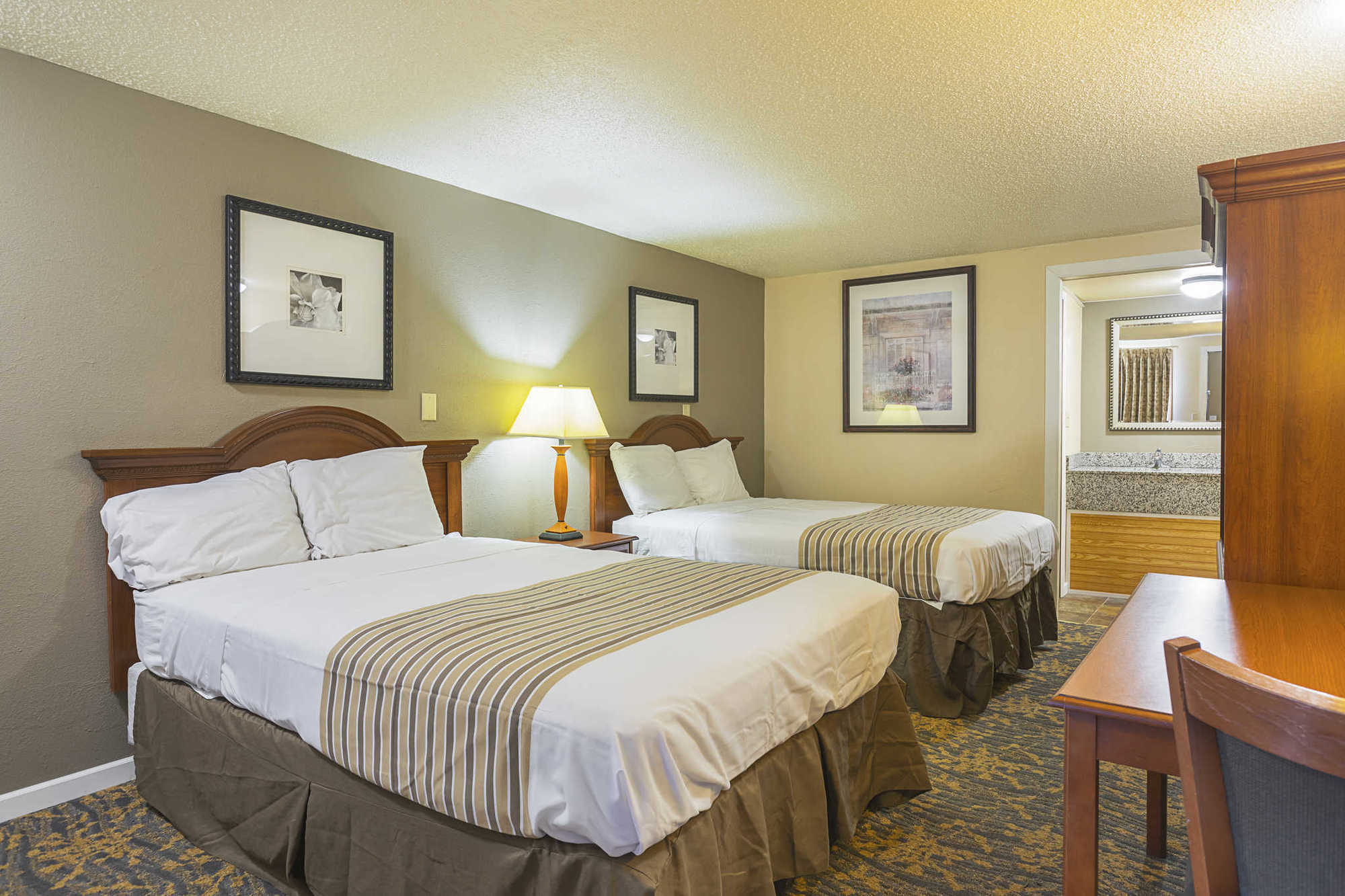 Fairbridge Inn Express Battle Creek Room photo