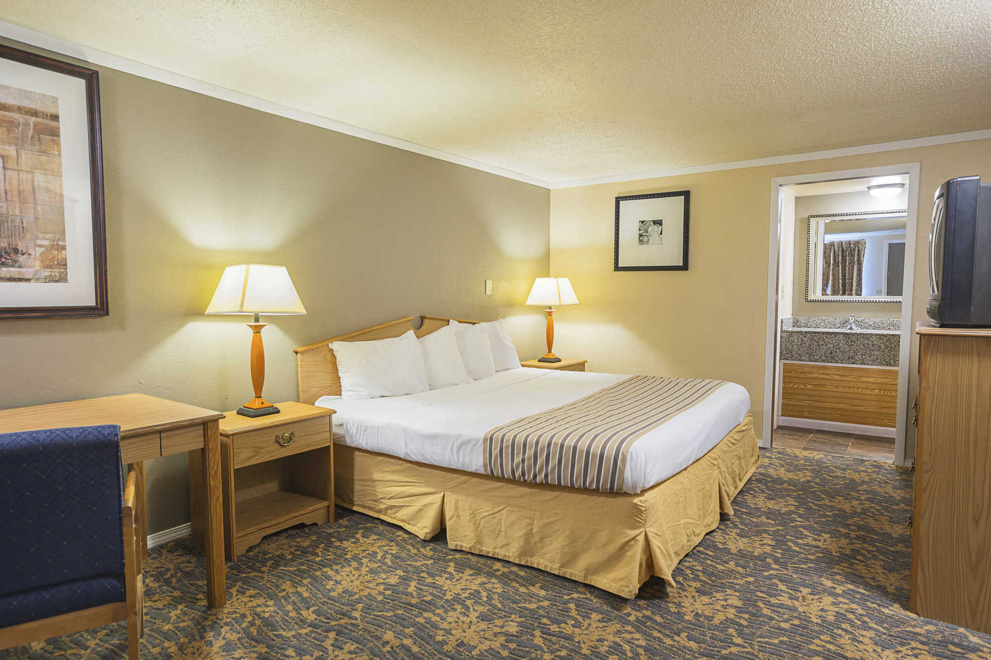 Fairbridge Inn Express Battle Creek Room photo